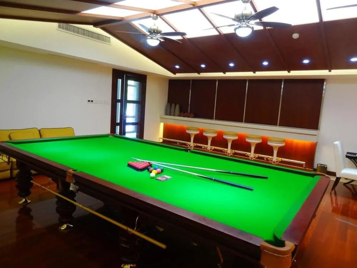 Haikeng Zhongnan Onsen Apartment