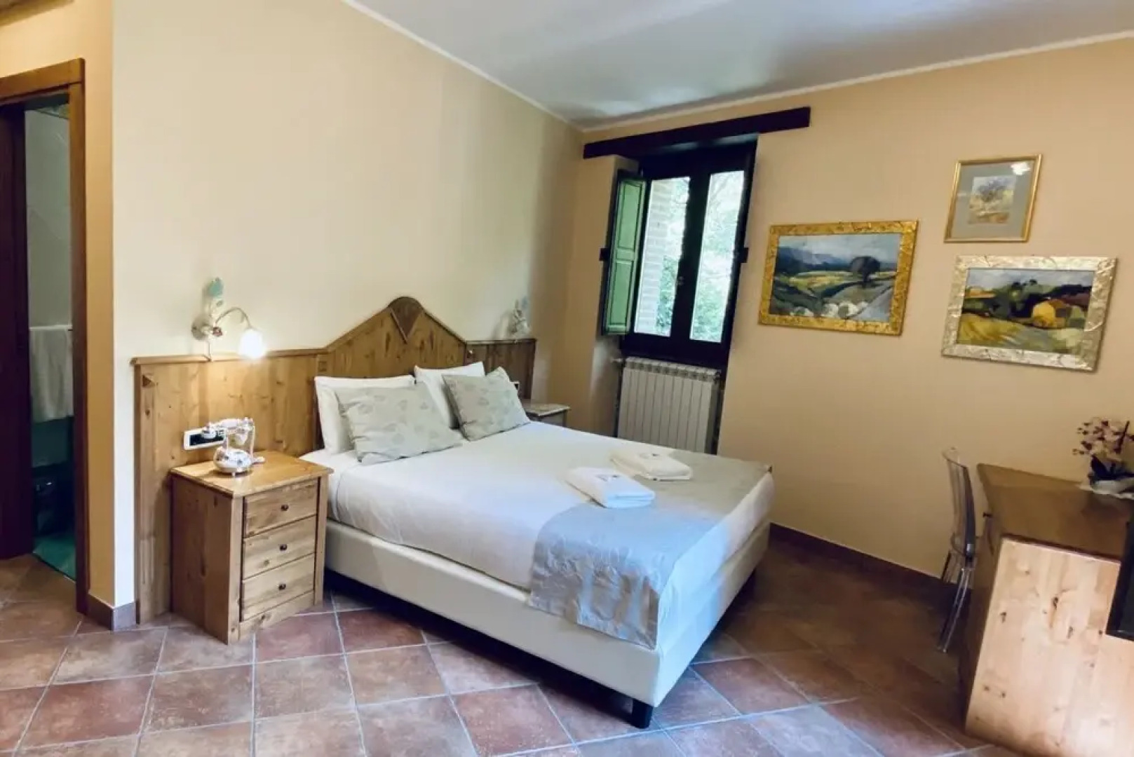 Campagna Waterfalls View Suites