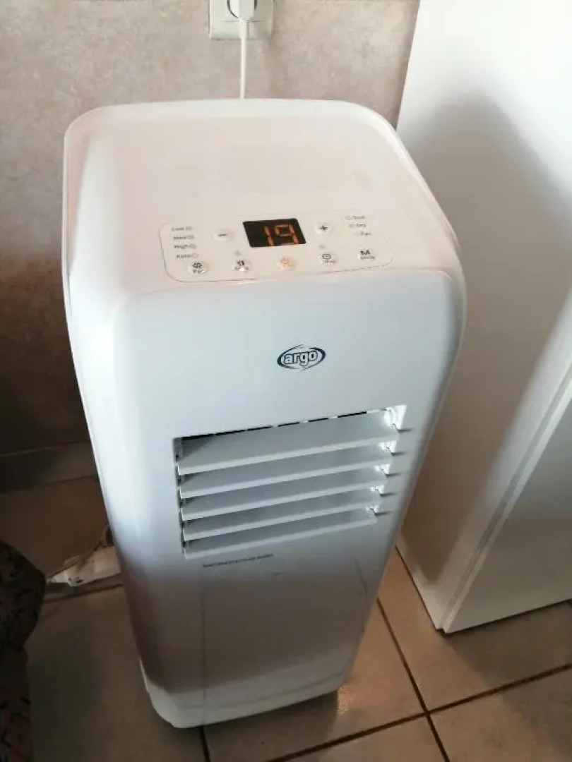 Studio et piscine au sel