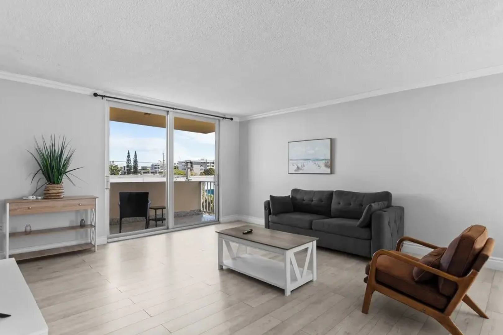 Bay Harbor Sunset Apt 5A