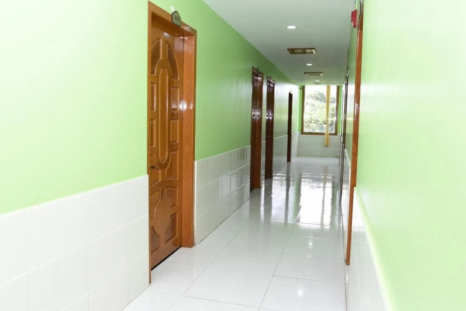 Golden High Power Hotel