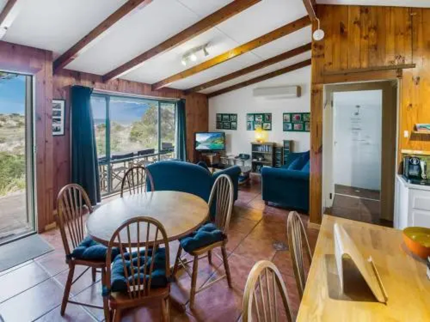 Socks 'n' Sandals - 34 Riverview Drive