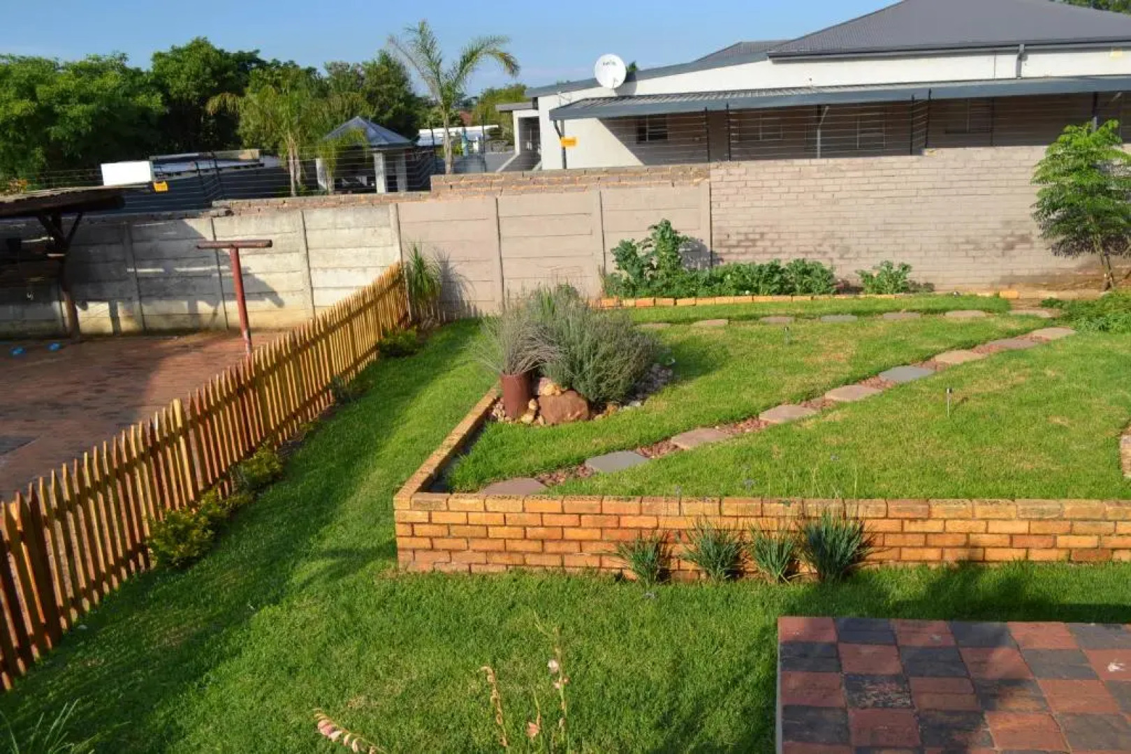 Kayalako on 4th Avenue