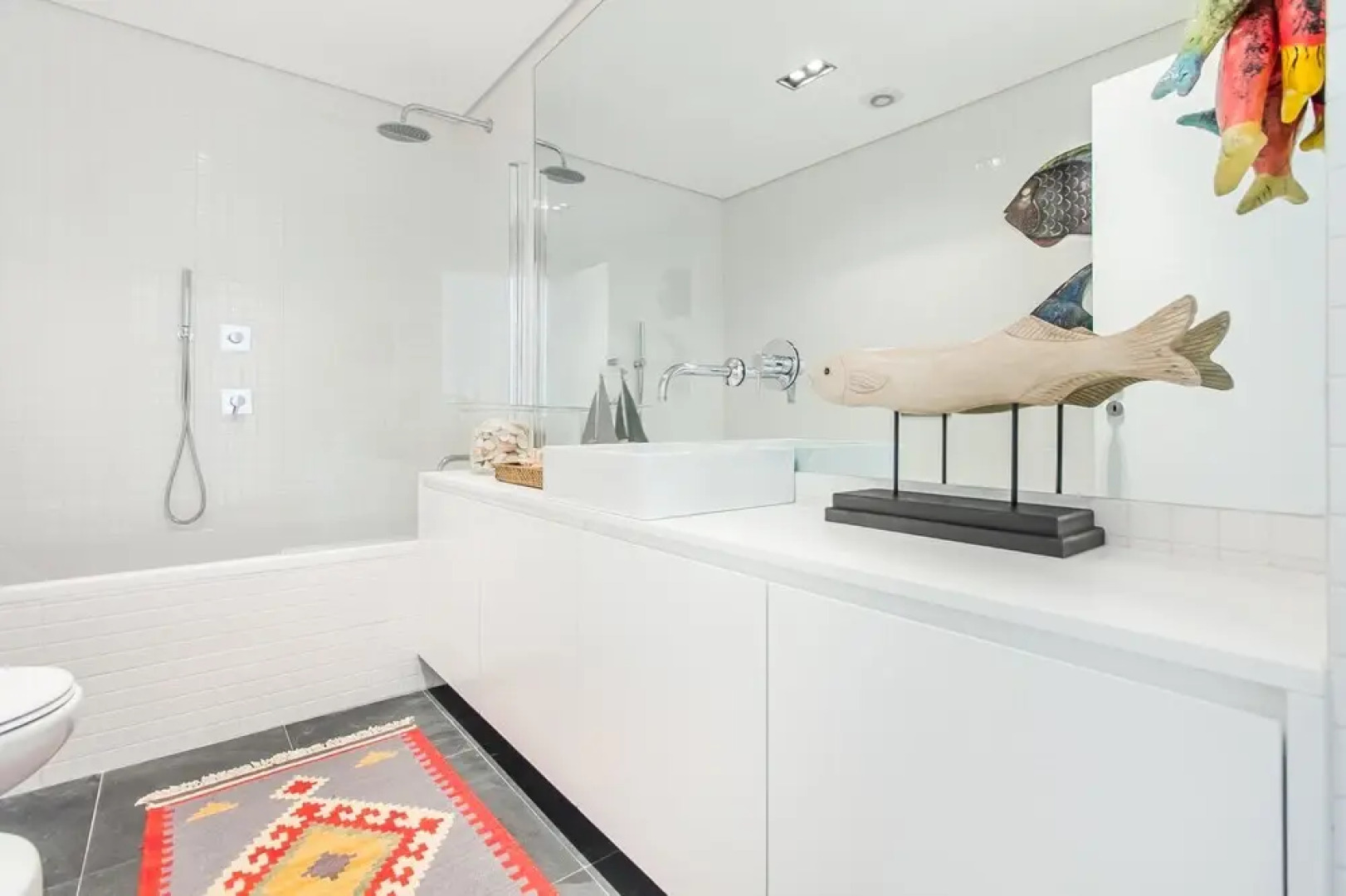 Luxury Beach Experience in Lisbon