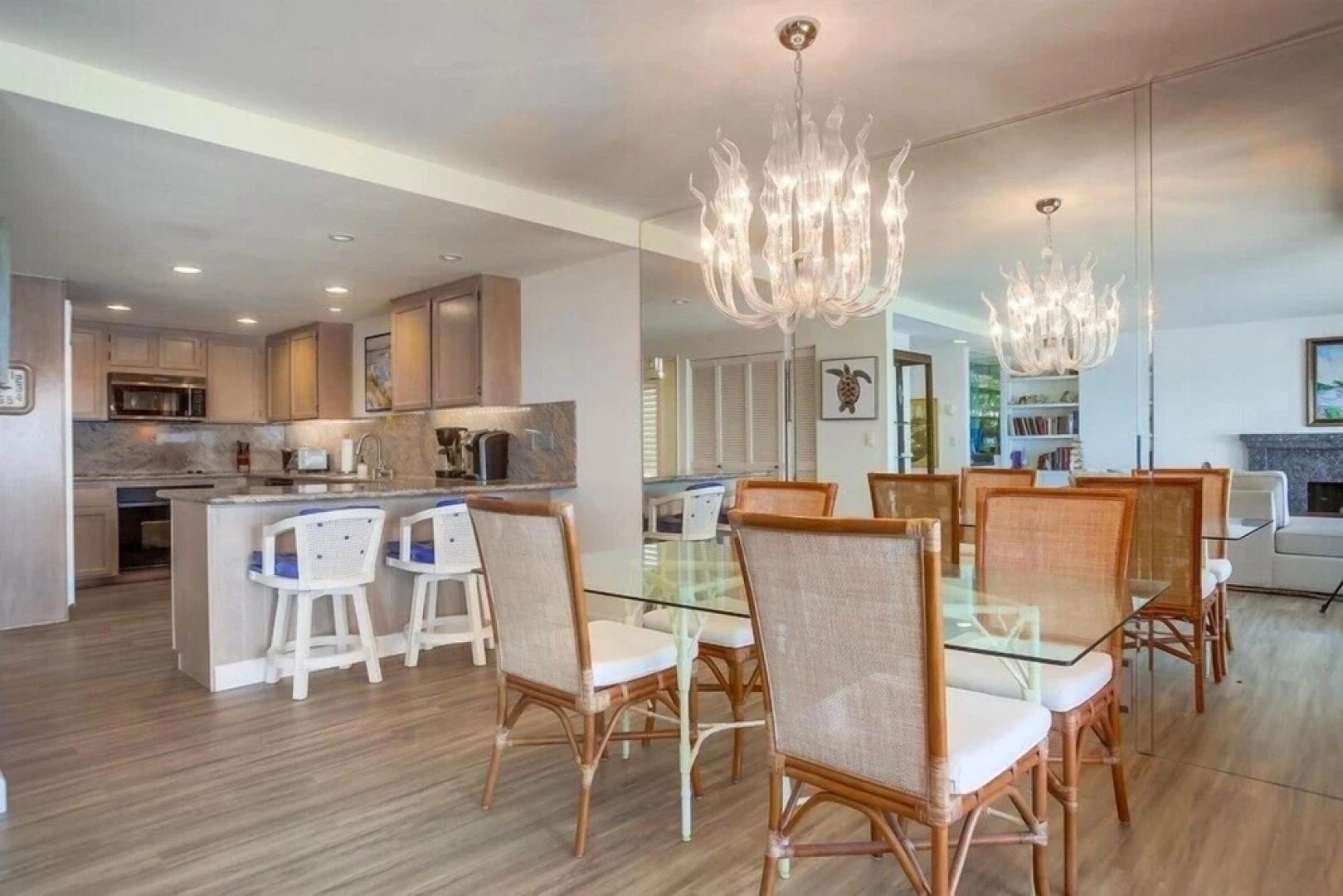 Family Friendly Nautical-themed Condo With Oceanfront Patio Ss121 by Redawning