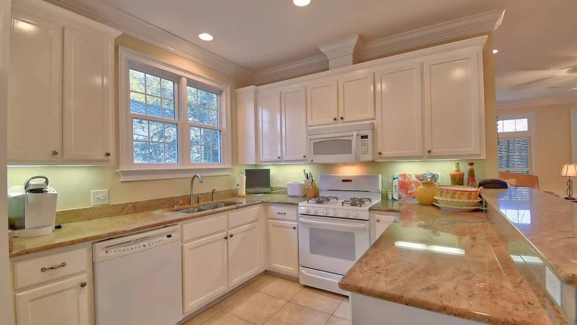 Beach Retreat by Peace Vacations