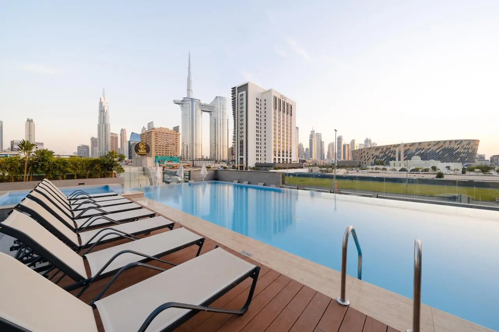 Sonder Downtown Towers Apartments