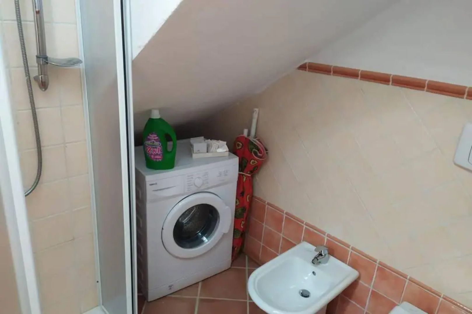 TINY HOUSE (con piscina e wi-fi)