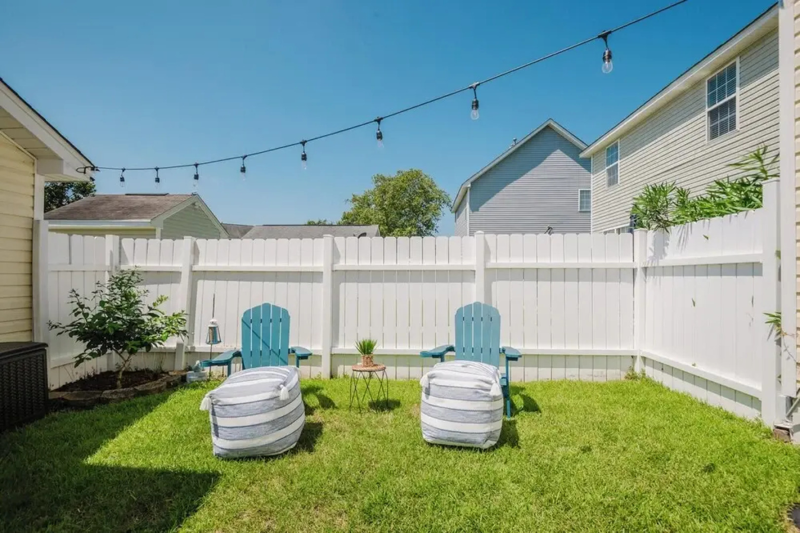 Saltee Cove Coastal Getaway - Charming 3 Bedroom/2.5 Bath Lowcountry Cottage