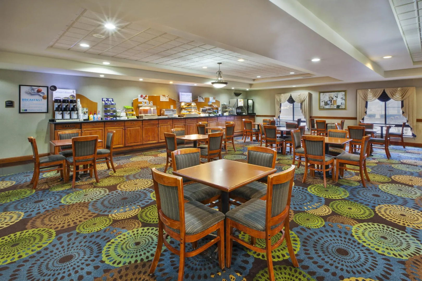 Holiday Inn Express Hotel & Suites Belleville by IHG