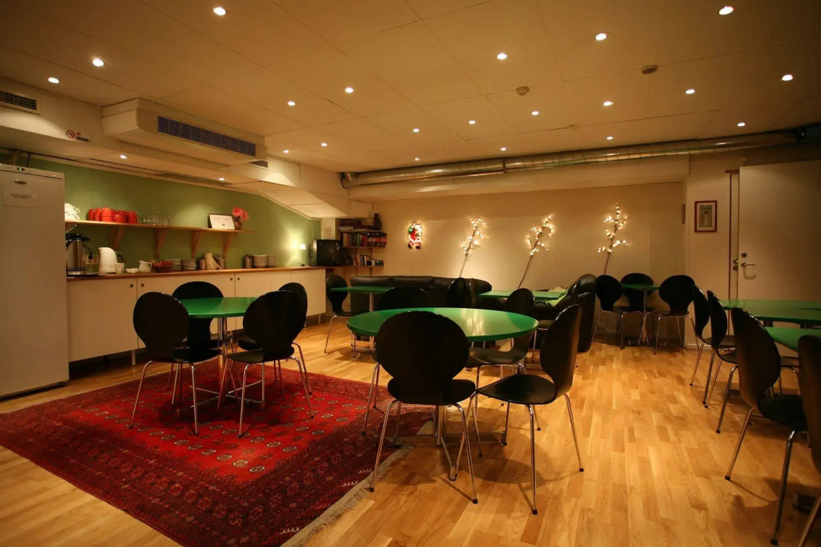 Hostel Bed & Breakfast