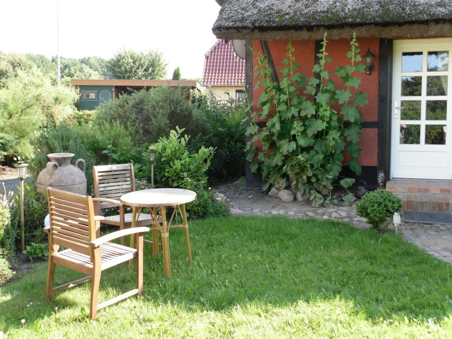 Attractive Mansion In Steffenshagen With Terrace Near Beach