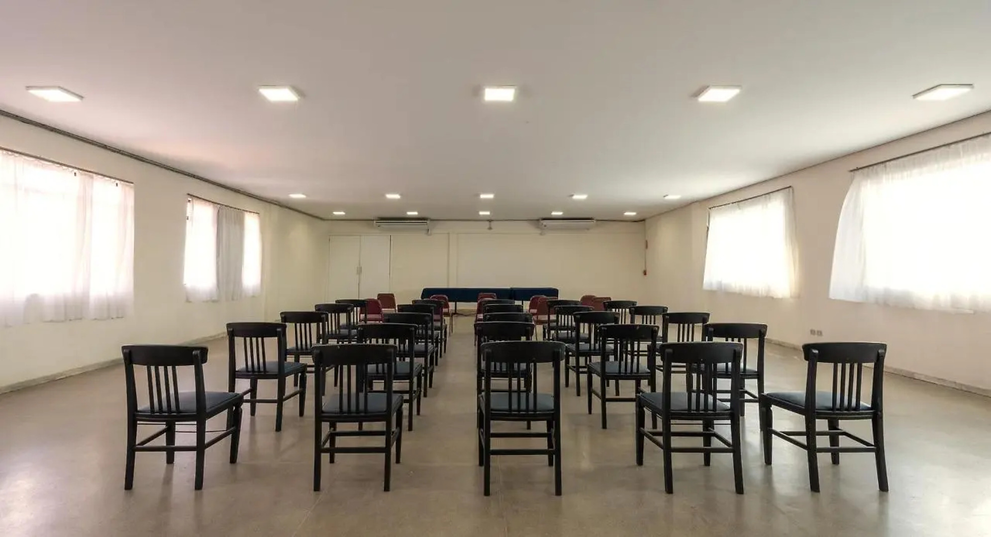 Carlton Express Italian Três Corações