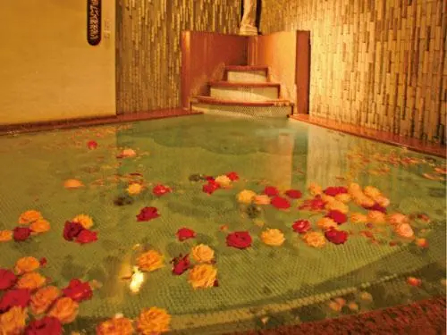 Shirokiya Grand Hotel