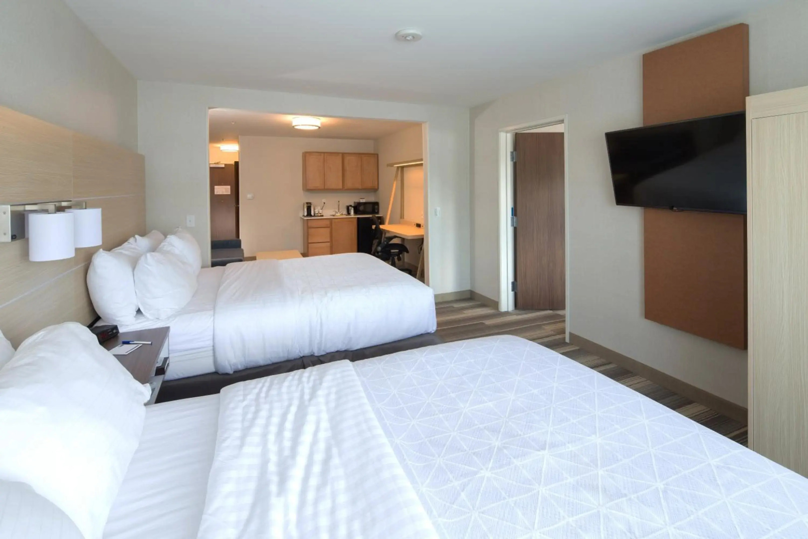 Holiday Inn Express & Suites Rochester Hill - Detroit Area by IHG