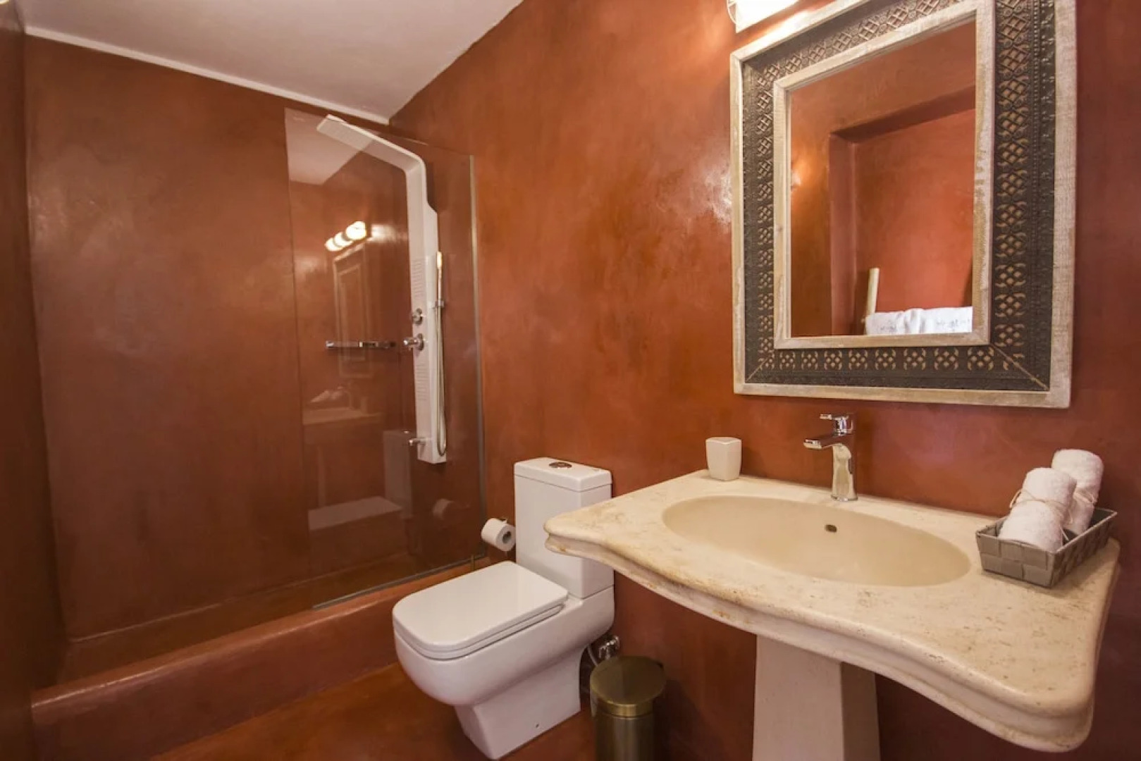 Anixi Lounge Suites - Adults Only