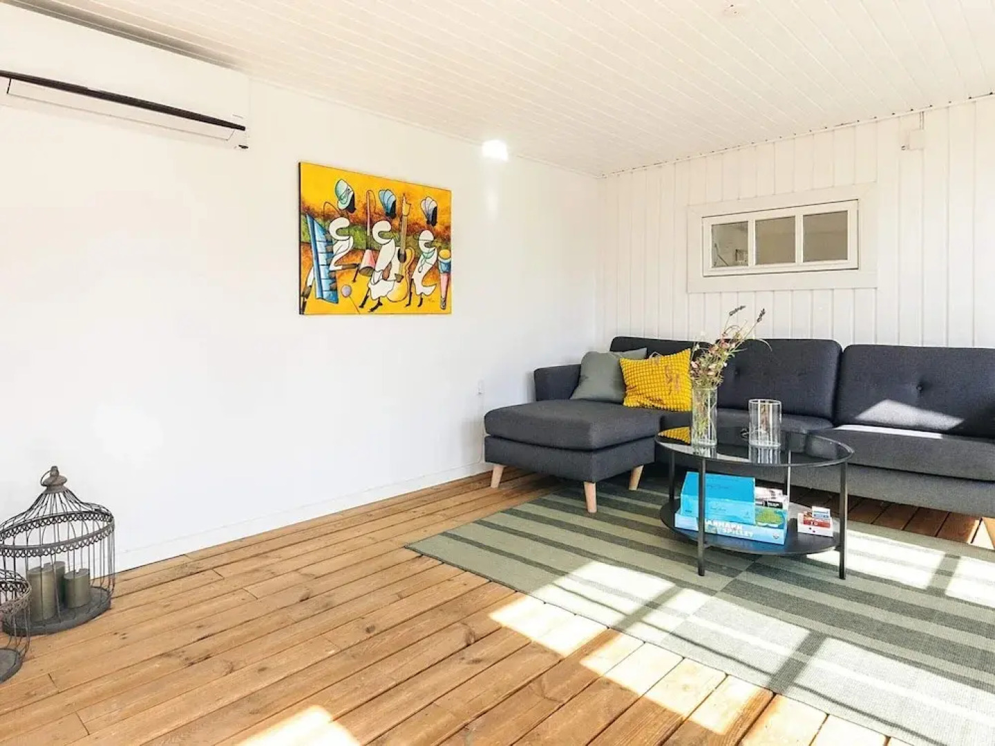 Cozy Summer House Near Ore Strand