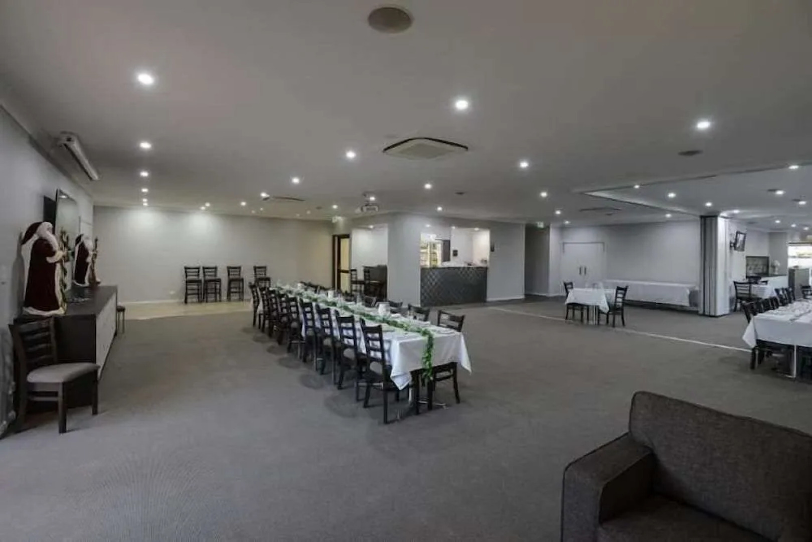 Aastro Dish Motor Inn