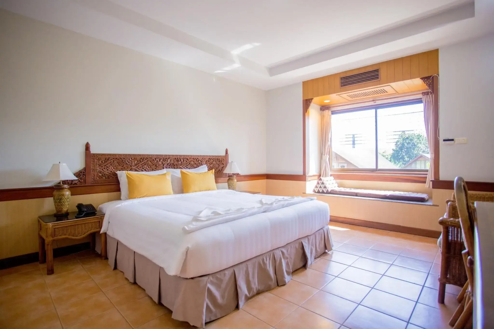 100 Islands Resort & Spa