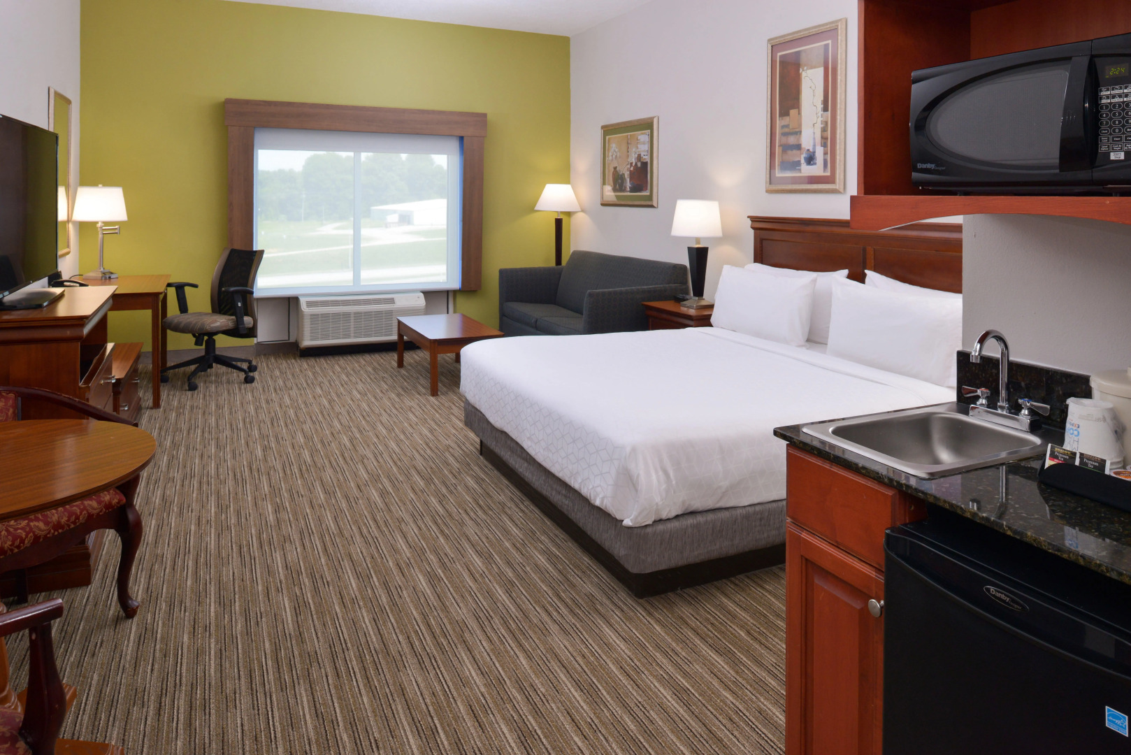 Holiday Inn Express Campbellsville by IHG