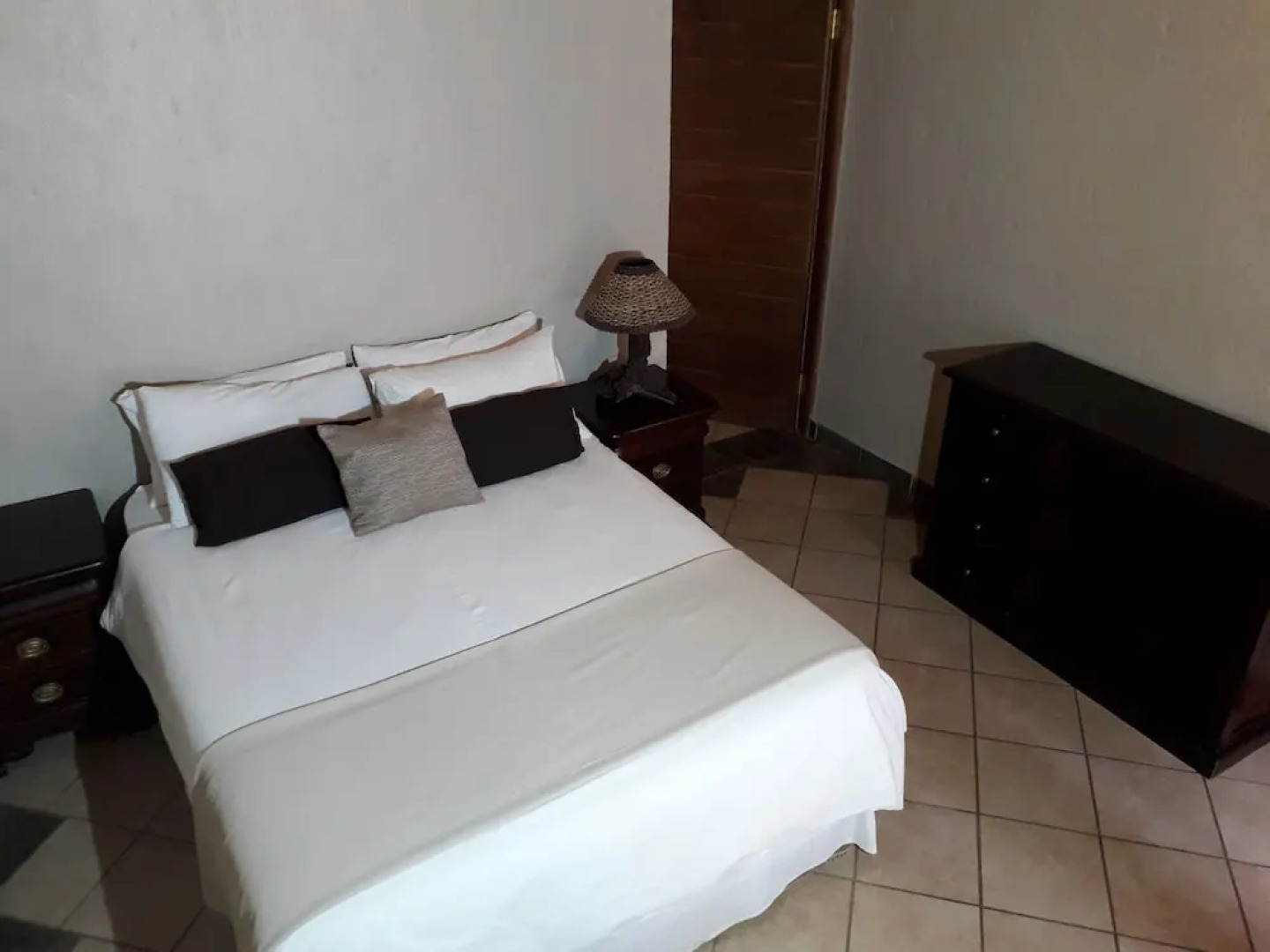 African Explorer Private Game Lodge