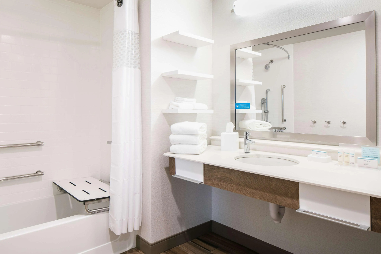 Hampton Inn & Suites Mason City