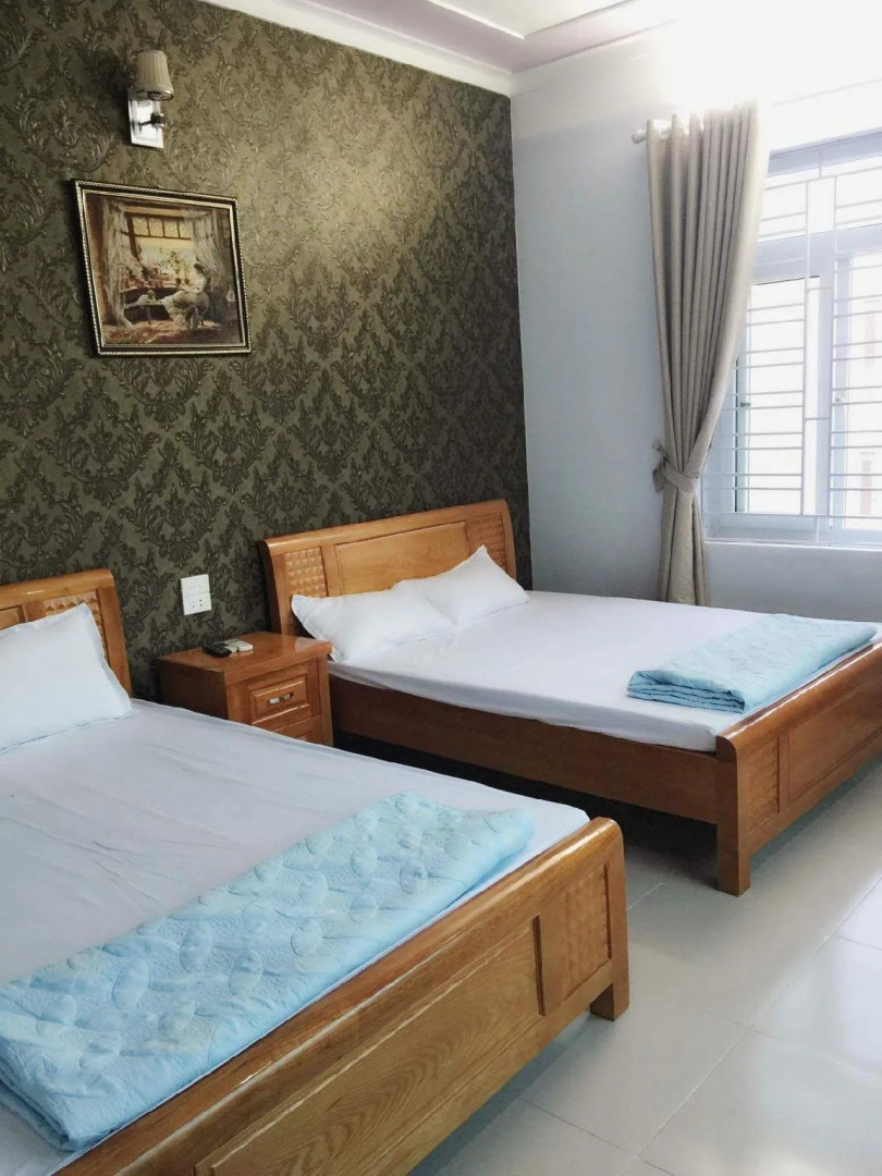 Khach san Tan Truong Son