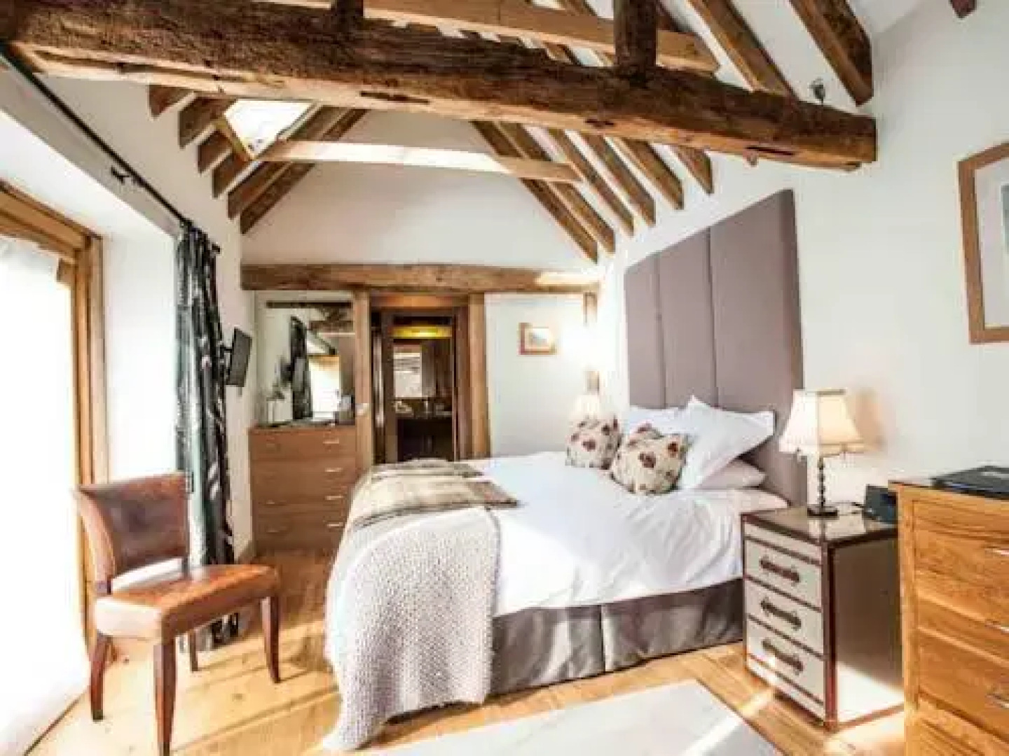 The Barn at Roundhurst