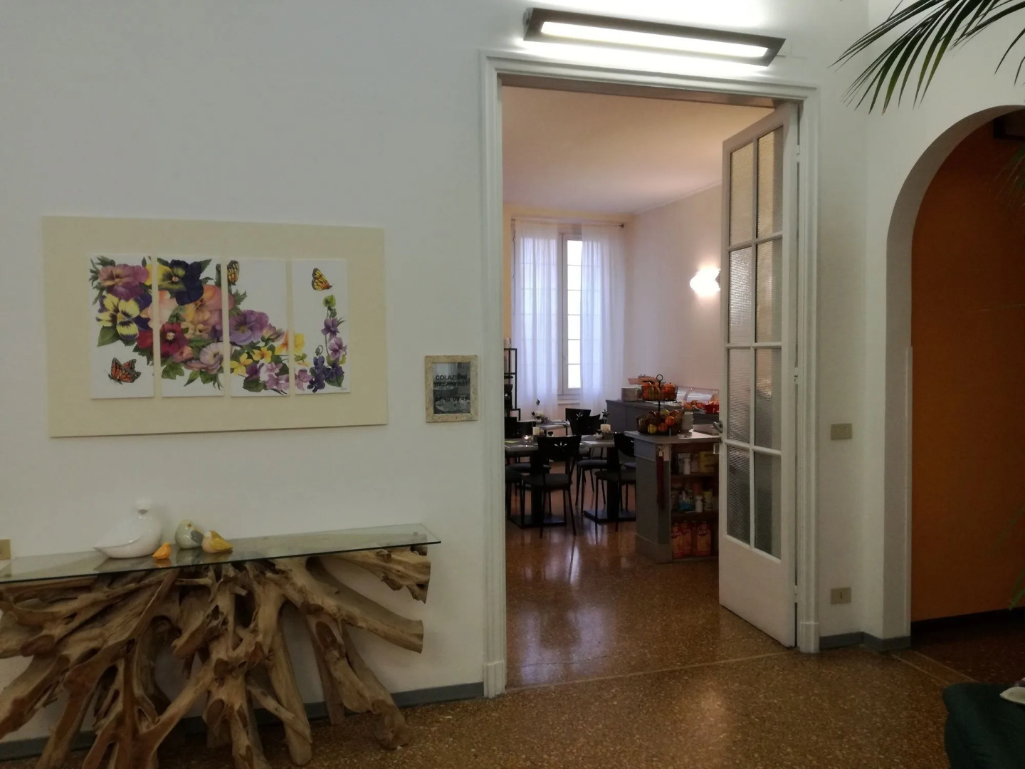 Hotel Cairoli