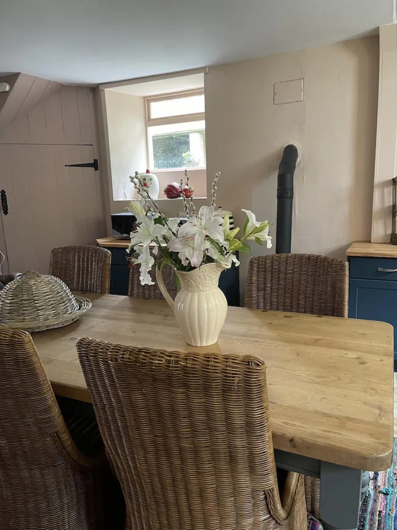 Stunning 2-bedroomed Cottage