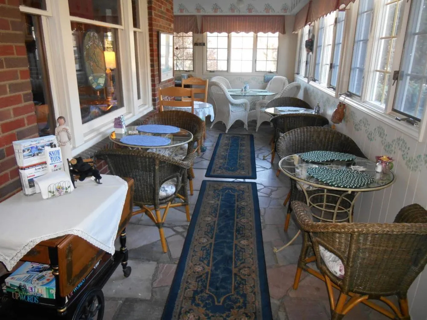 Azalea Inn Bed & Breakfast