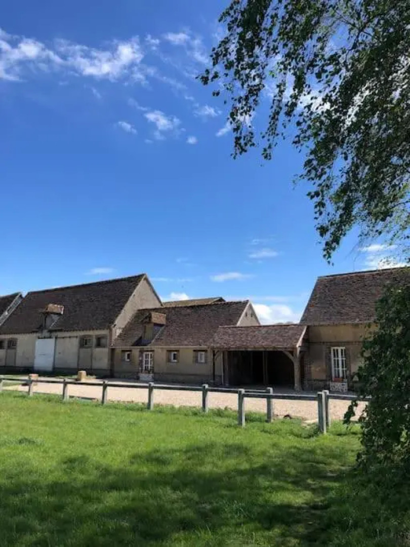 Sainte Suzanne gite de LA CHARRETERIE