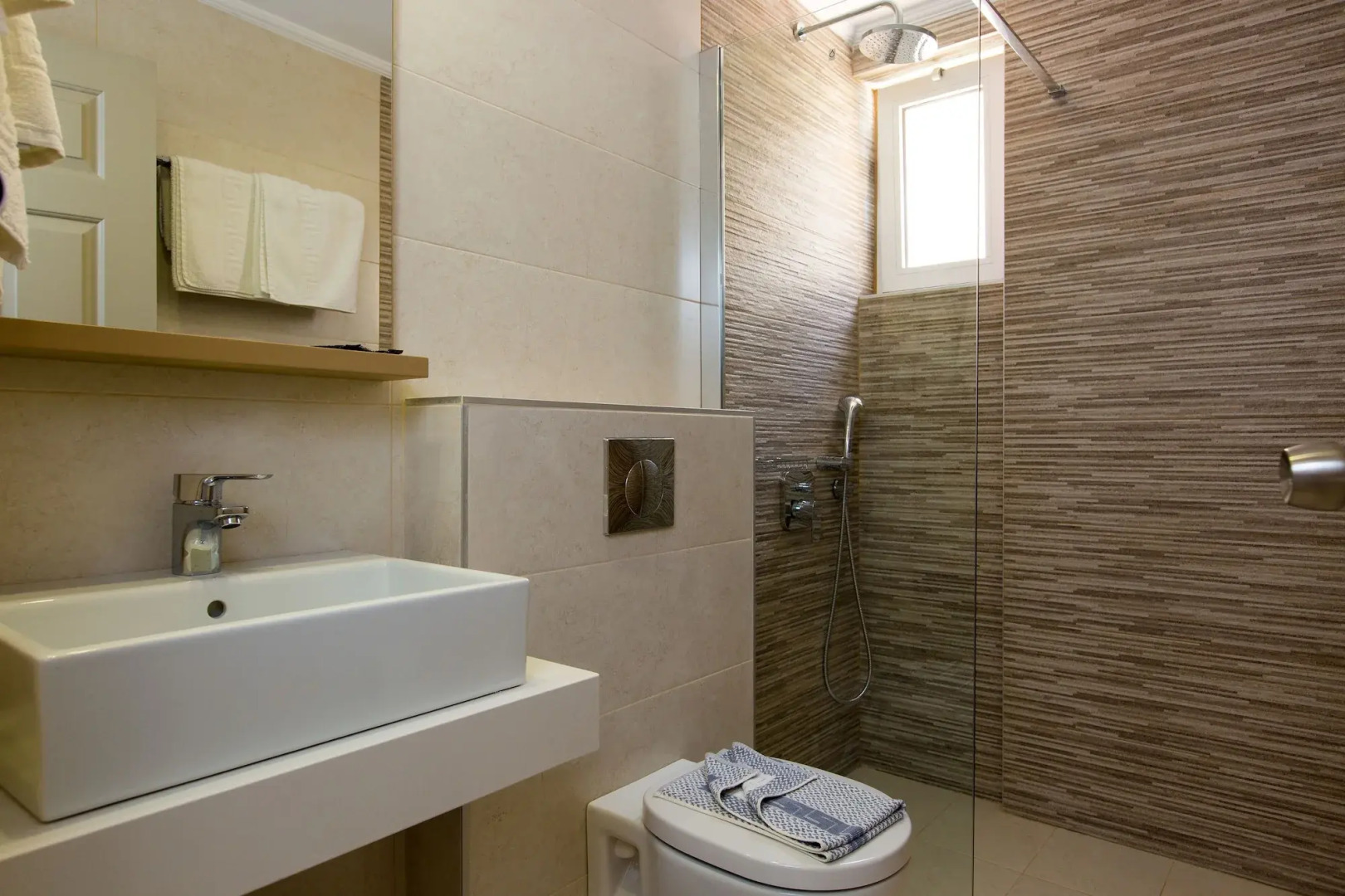 Trefon Hotel Apartments and Suites