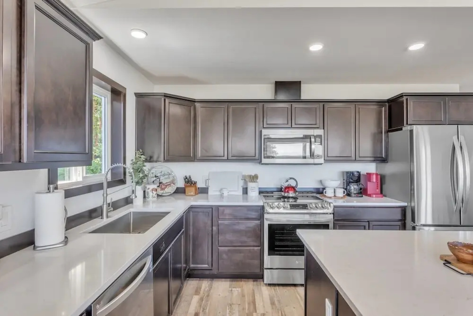 Cranes Landing Hidden Beach Home 3 Bedroom Residence by Redawning