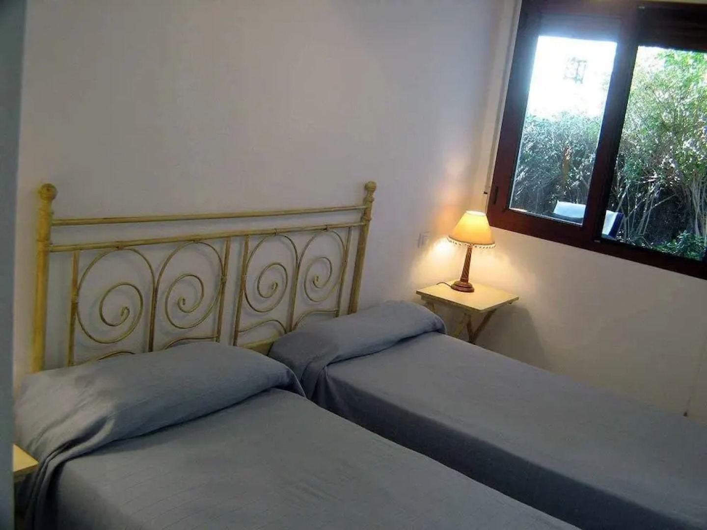 VenAVera C10A - Ground floor Garden 3Bedrooms/2Baths Beachfront, WIFI