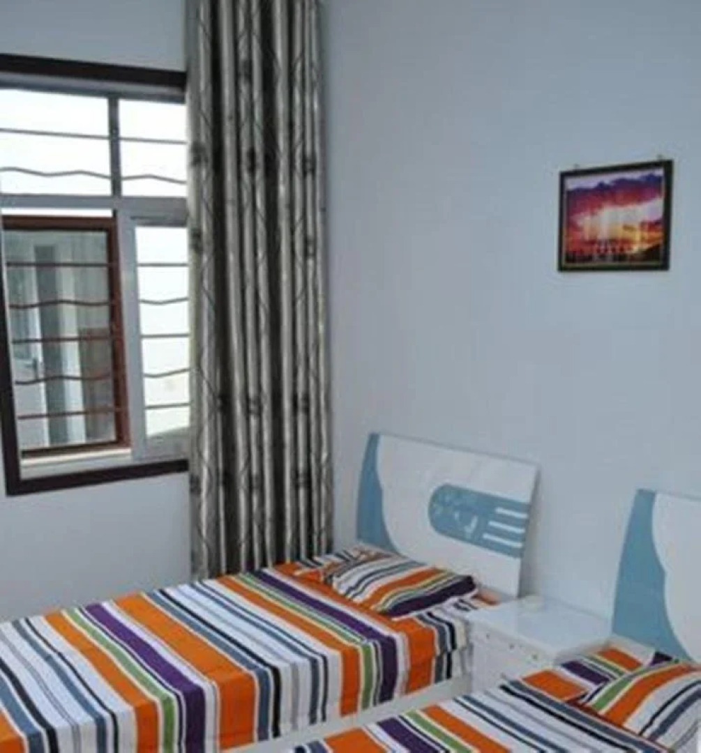 Mingyueju Youth Hostel