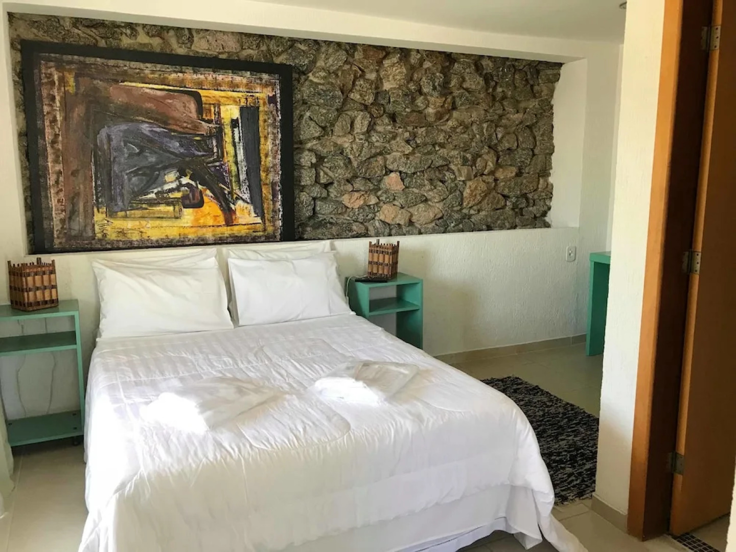 Porto Charitas Sailing Guest House