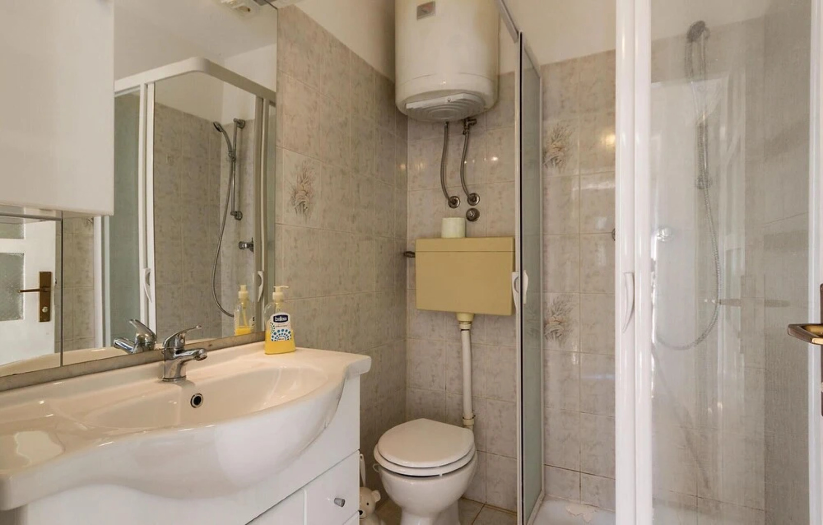 Nice Home in Pula With Wifi and 4 Bedrooms