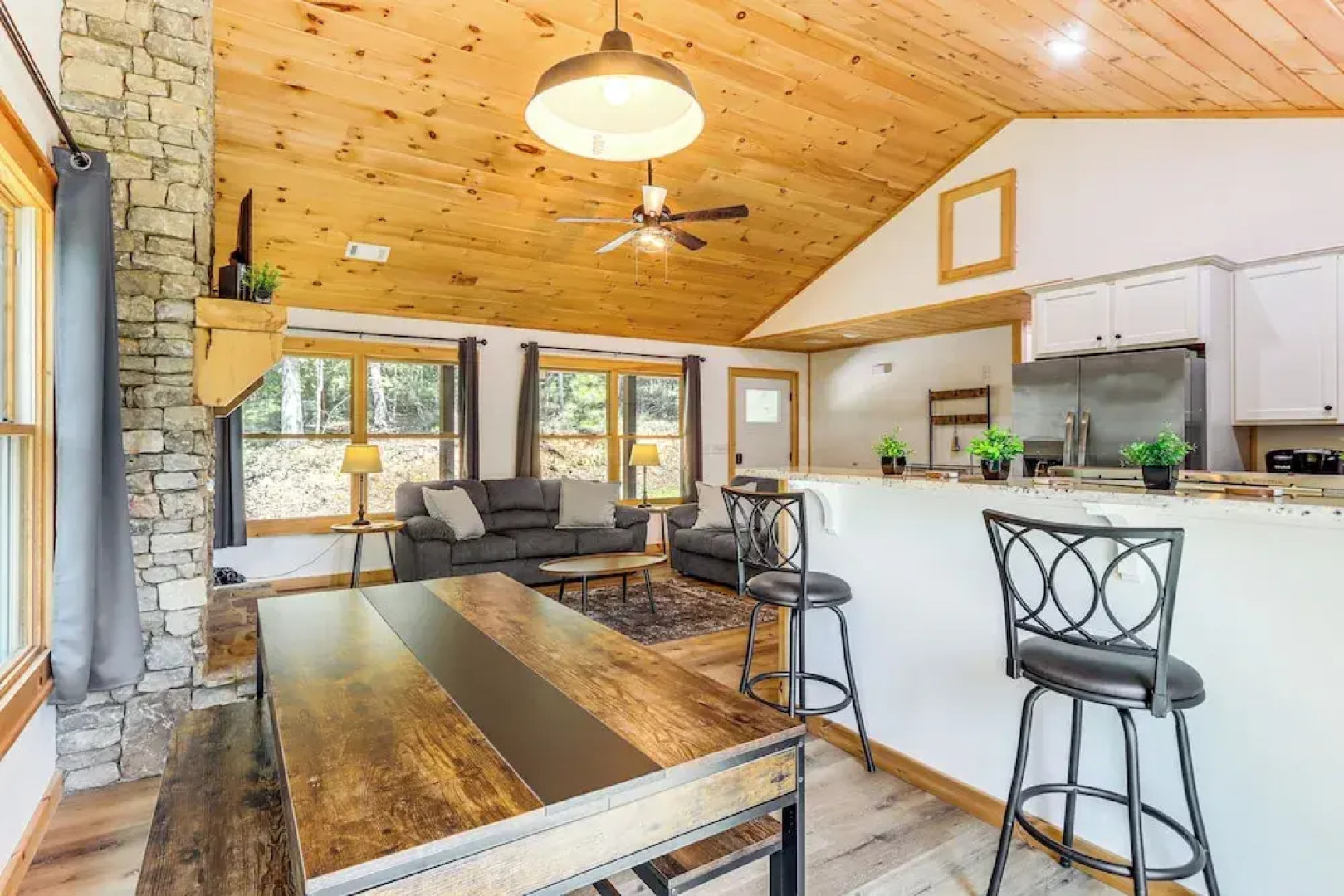 Mccaysville Cabin: Fire Pit, BBQ + More!