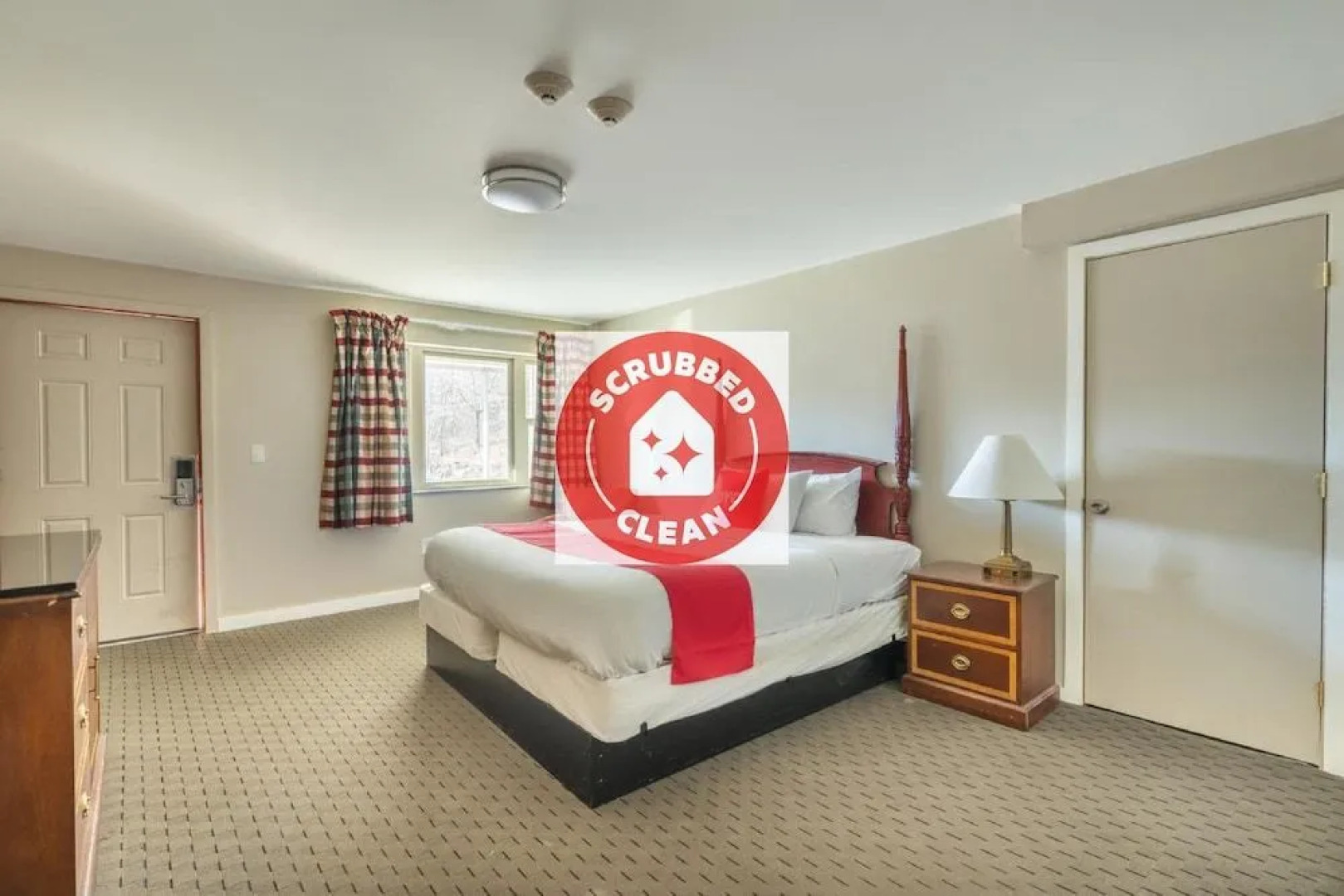 OYO Hotel Malden MA Broadway