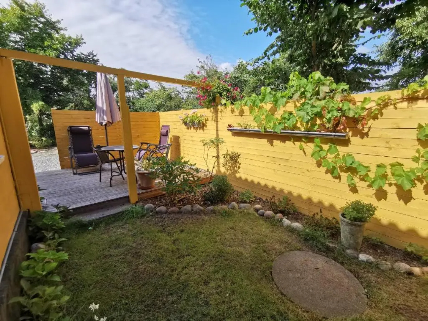 The FIG Studio - "Den Gule Svane" Guest House - near Rønne & Beach