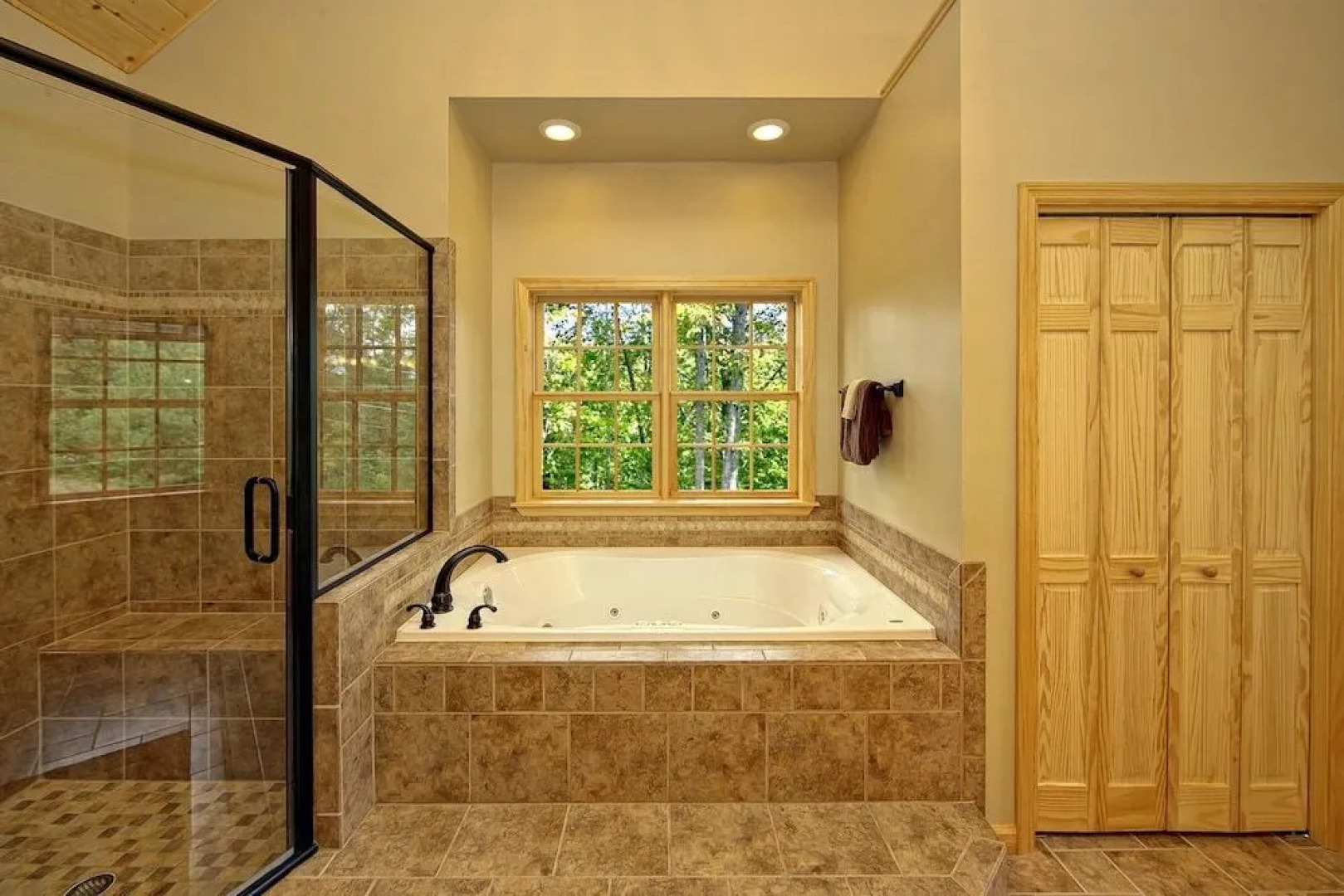 Amazing Views Retreat