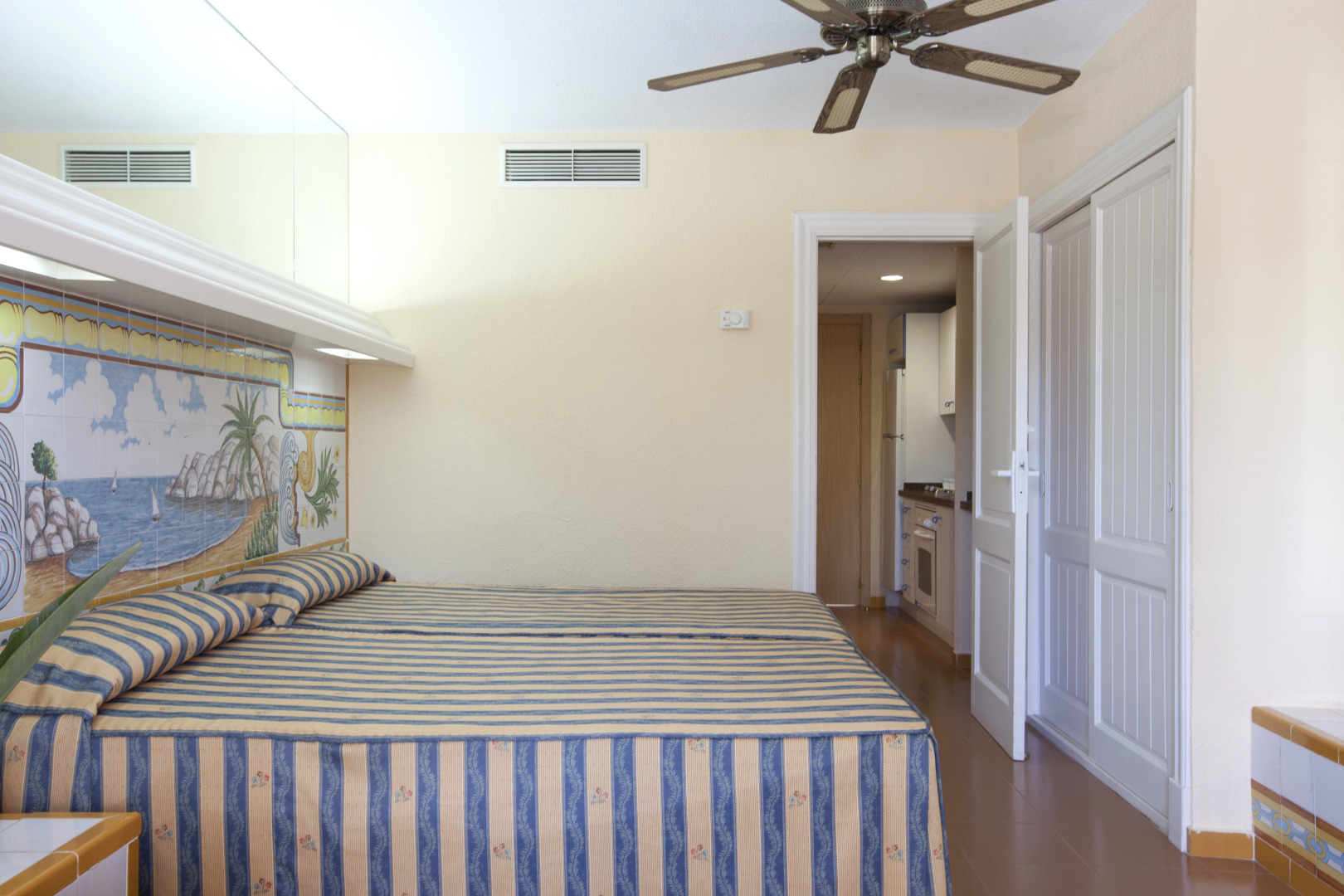 Playavera Hotel - Naturist Friendly