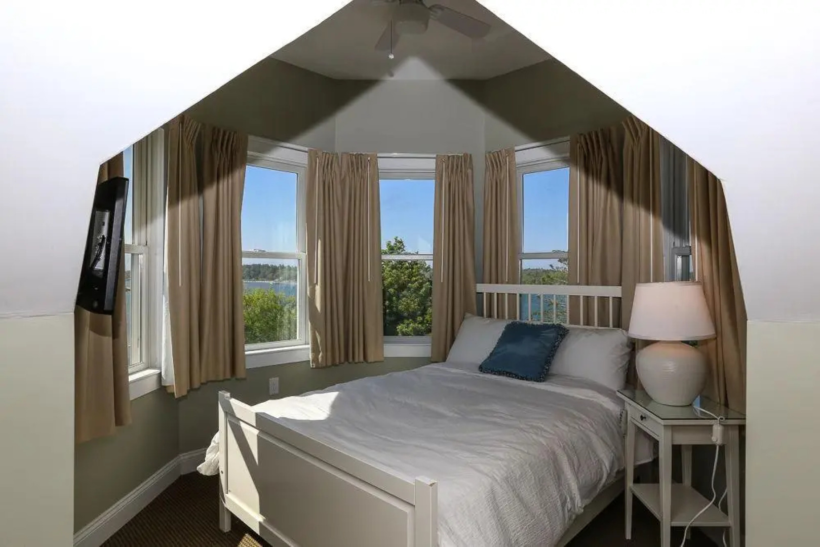 The Inn on Onset Bay