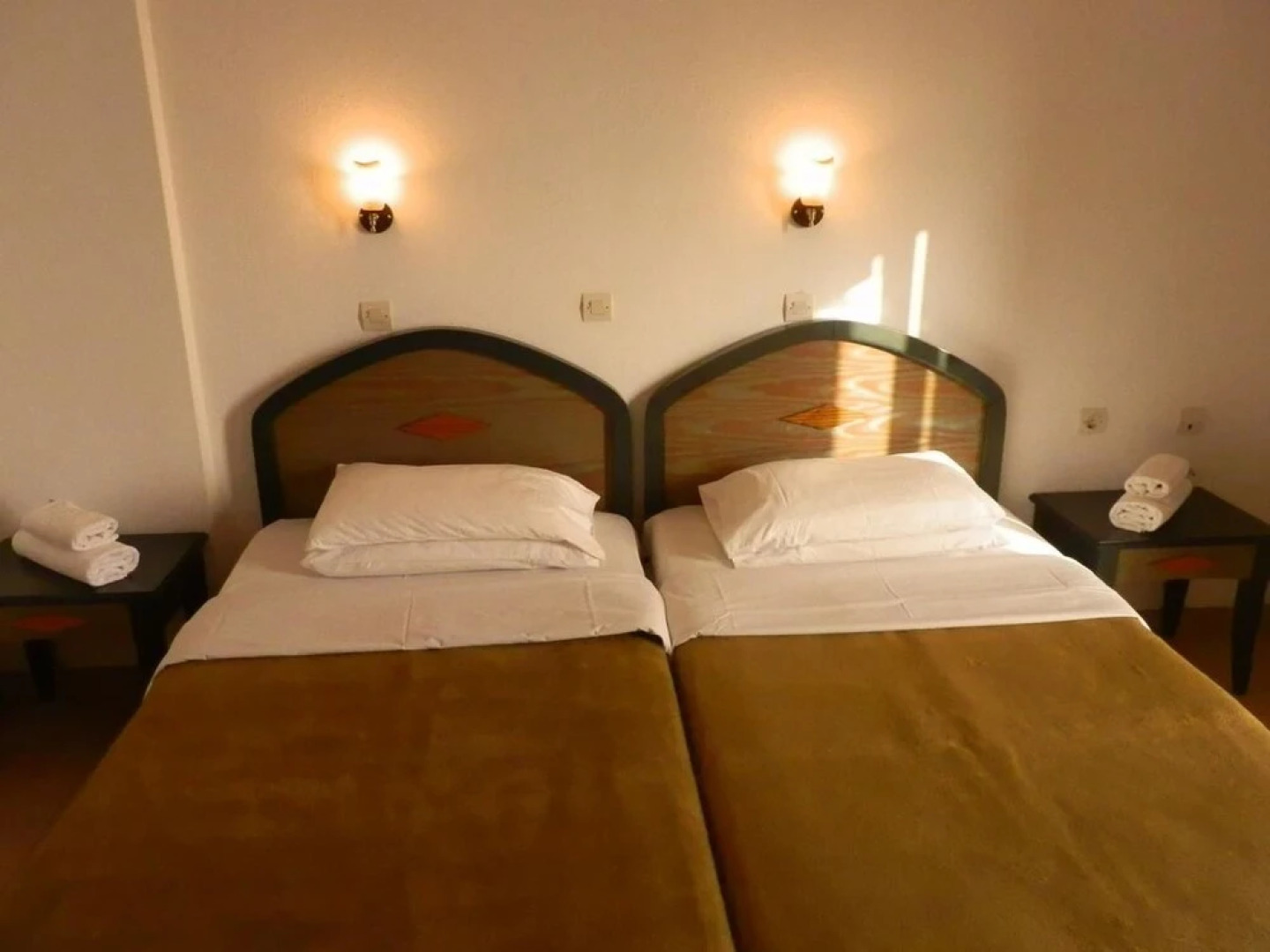 Atlas Studios & Apartments