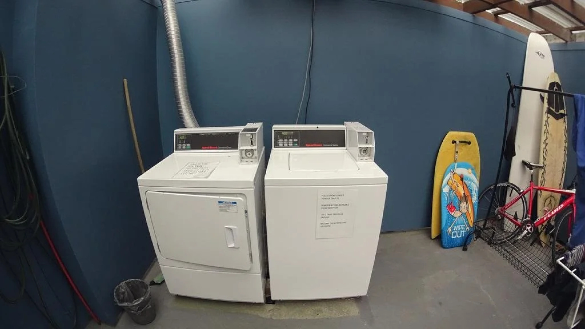 Coogee Beach House - Hostel