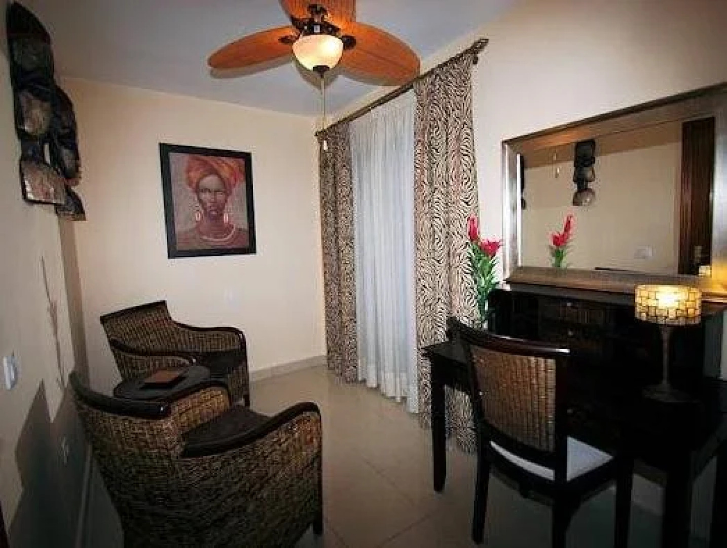 Evita Beach Apartamentos