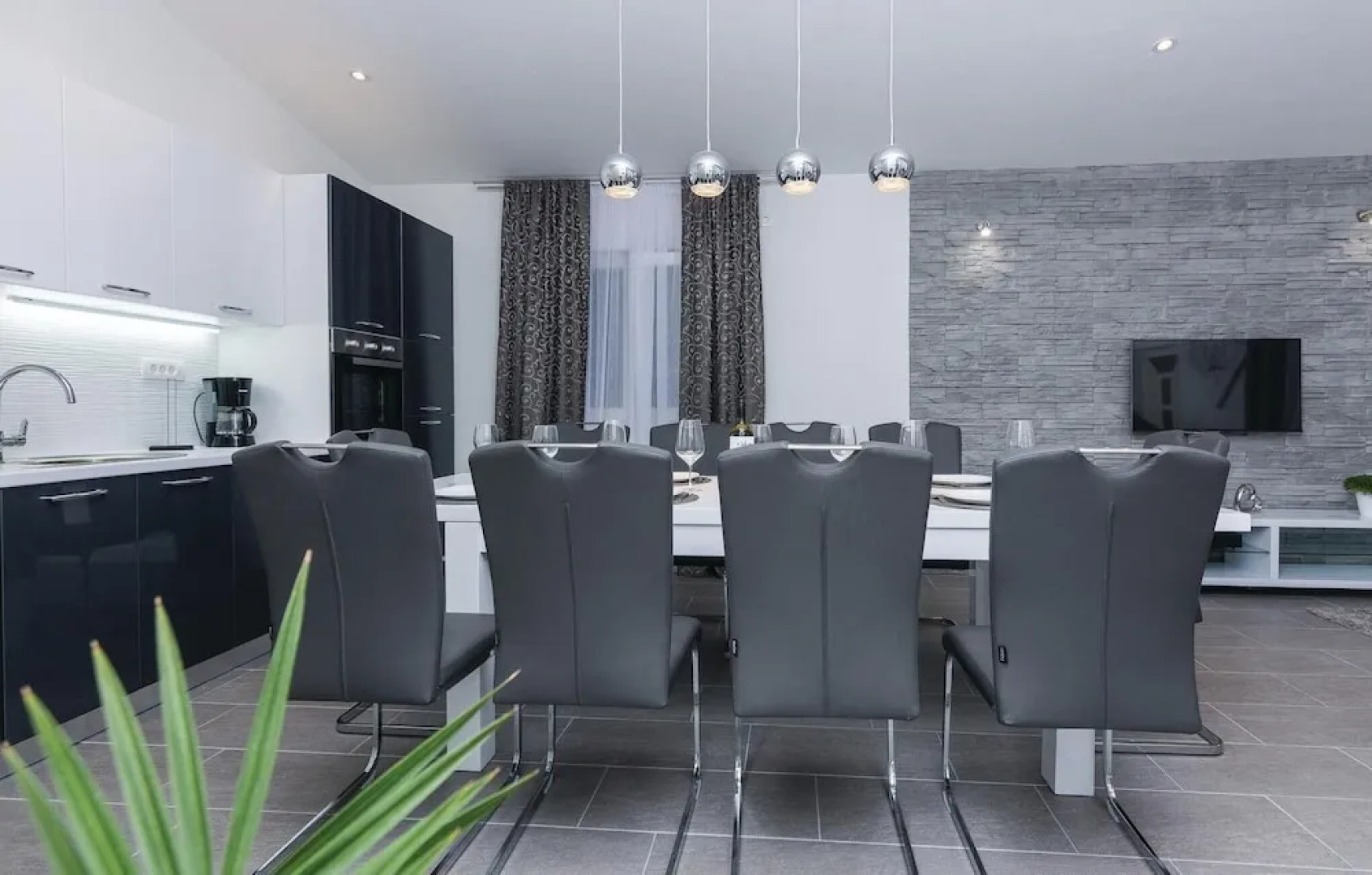 Beautiful Home in Sveti Petar With 5 Bedrooms, Wifi and Outdoor Swimming Pool