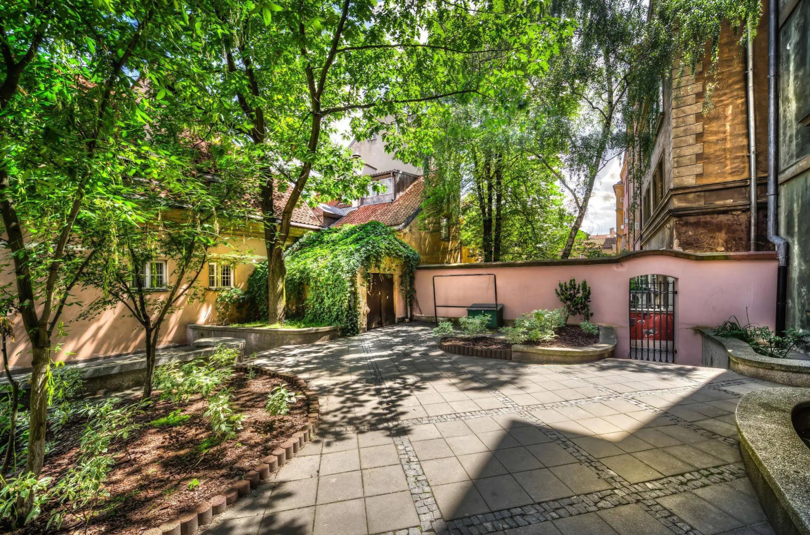 Old Town Kanonia Hostel & Apartments