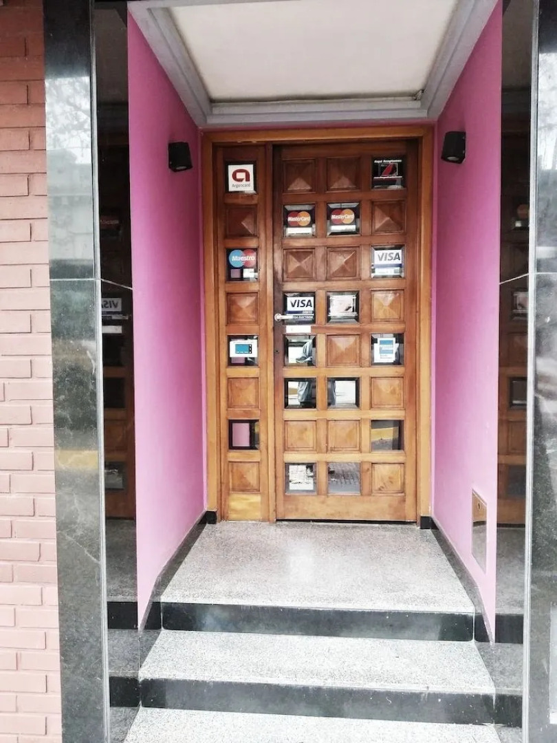 PH Suites - Adults Only